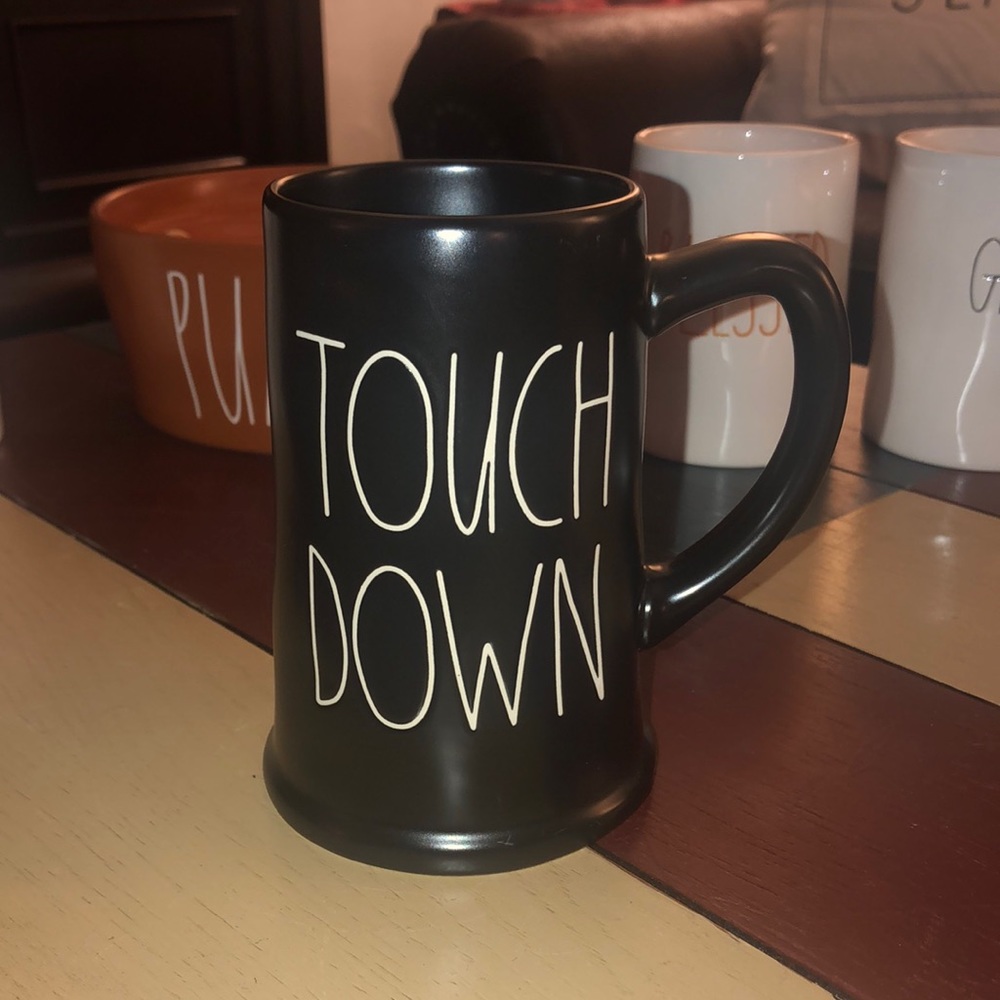 Rae Dunn TOUCHDOWN Beer Stein Black